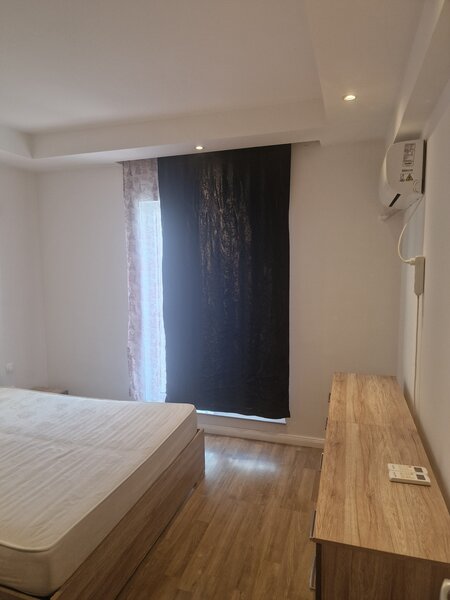 Cartier Cosmopolis, Stefanestii de Jos