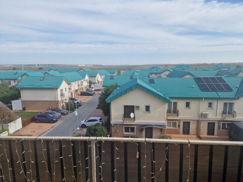 Cartier Cosmopolis, Stefanestii de Jos